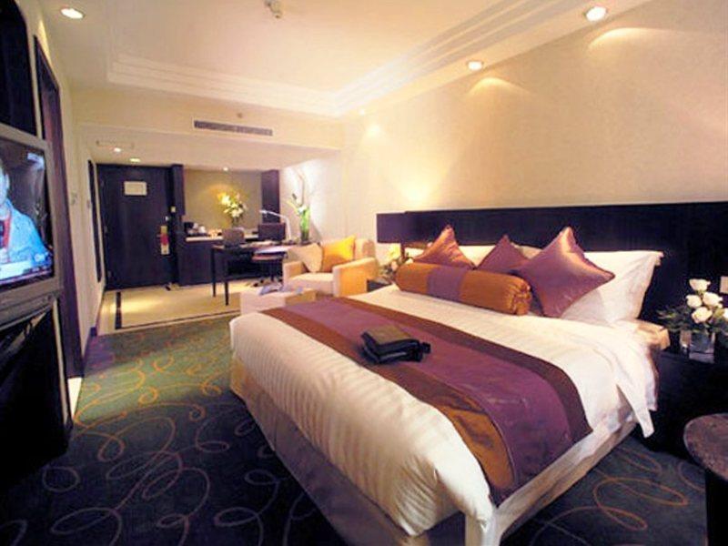 فندق فندق كراون بلازا بكين وانغ فو جينغ المظهر الخارجي الصورة